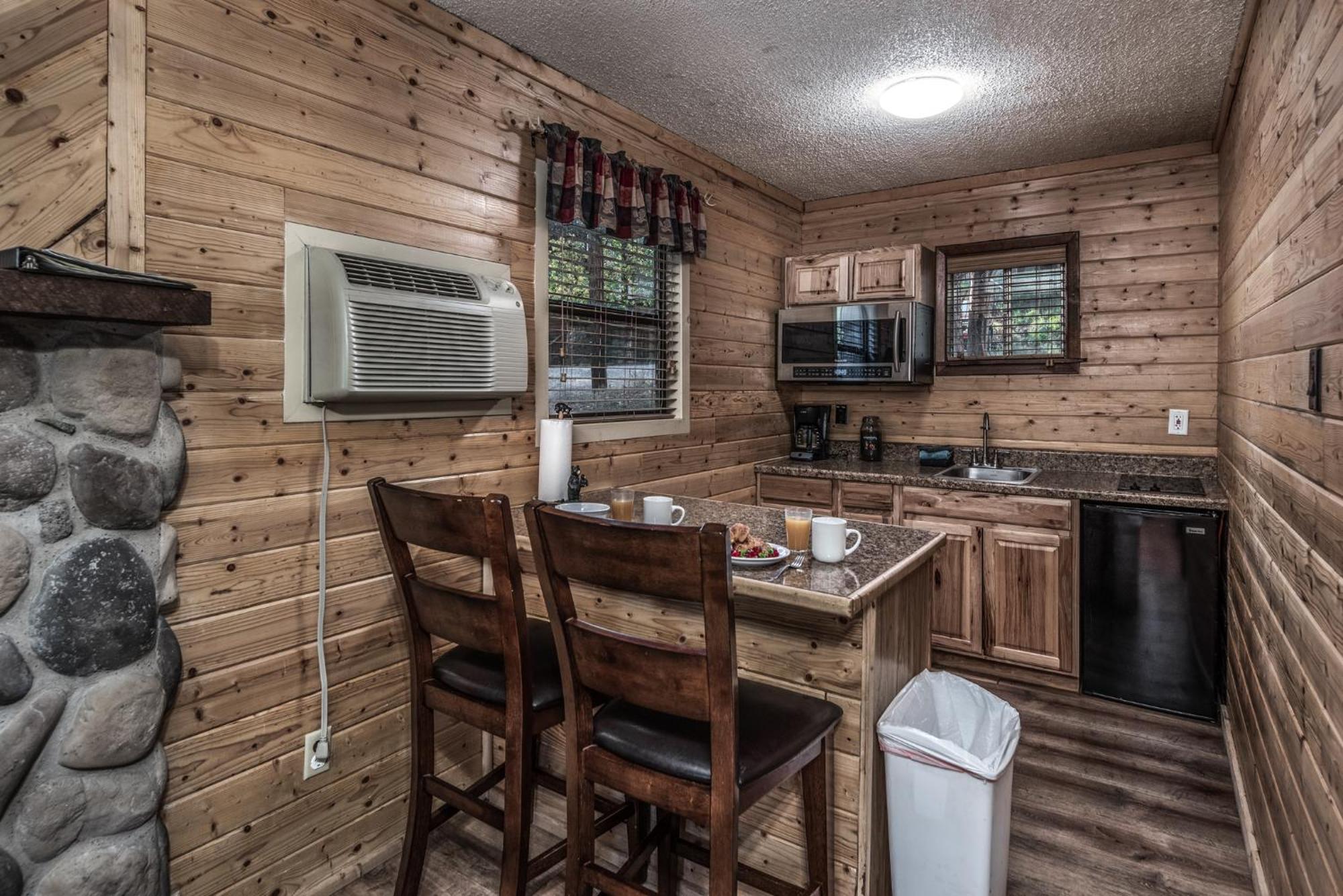Upper Canyon Inn & Cabins รุยโดโซ ภายนอก รูปภาพ